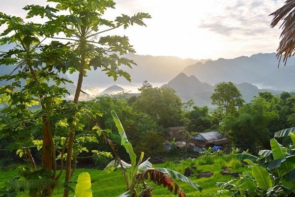 Khu bao ton thien nhien Pu Luong