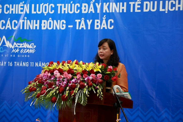 Ba Thanh Huong Pho tong cuc truong tong cuc du lich